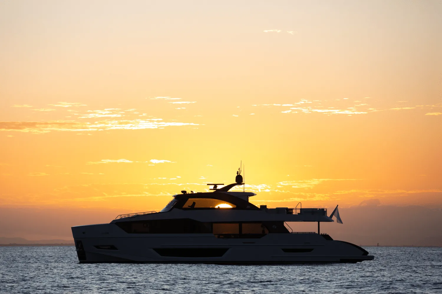 2025 Ocean Alexander
                                                             28E Image Thumbnail #12
