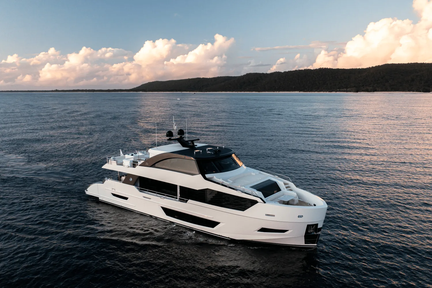 2025 Ocean Alexander
                                                             28E Image Thumbnail #0