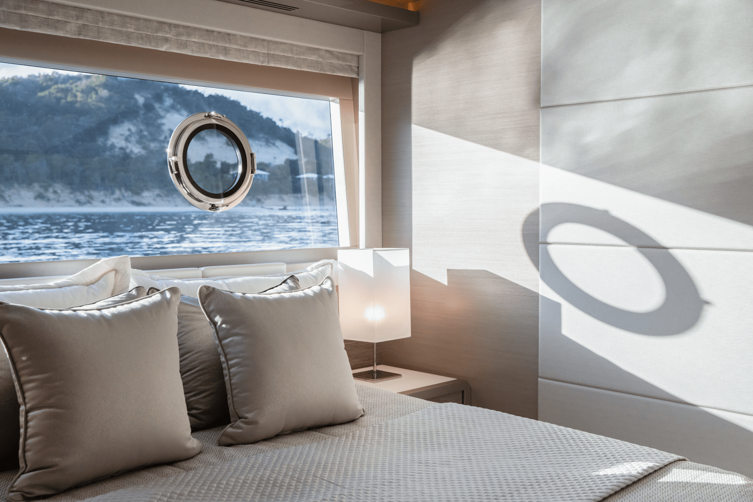 2025 Ocean Alexander 28E Image Thumbnail #36