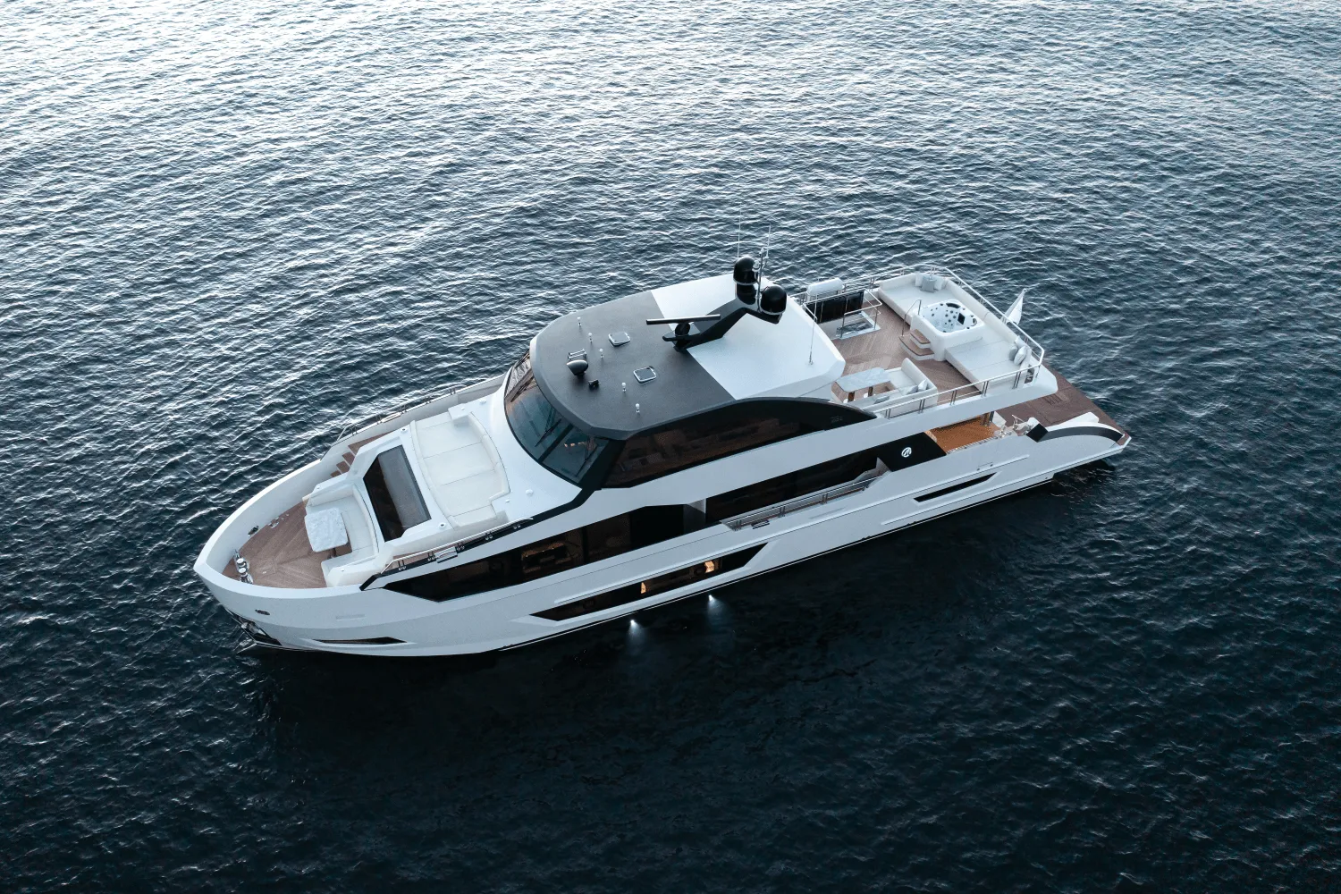 2025 Ocean Alexander
                                                             28E Image Thumbnail #2