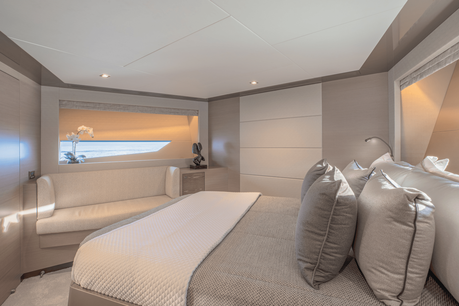 2025 Ocean Alexander 28E Image Thumbnail #35