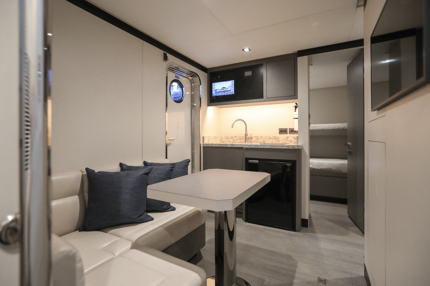 2025 Ocean Alexander 32E Image Thumbnail #34