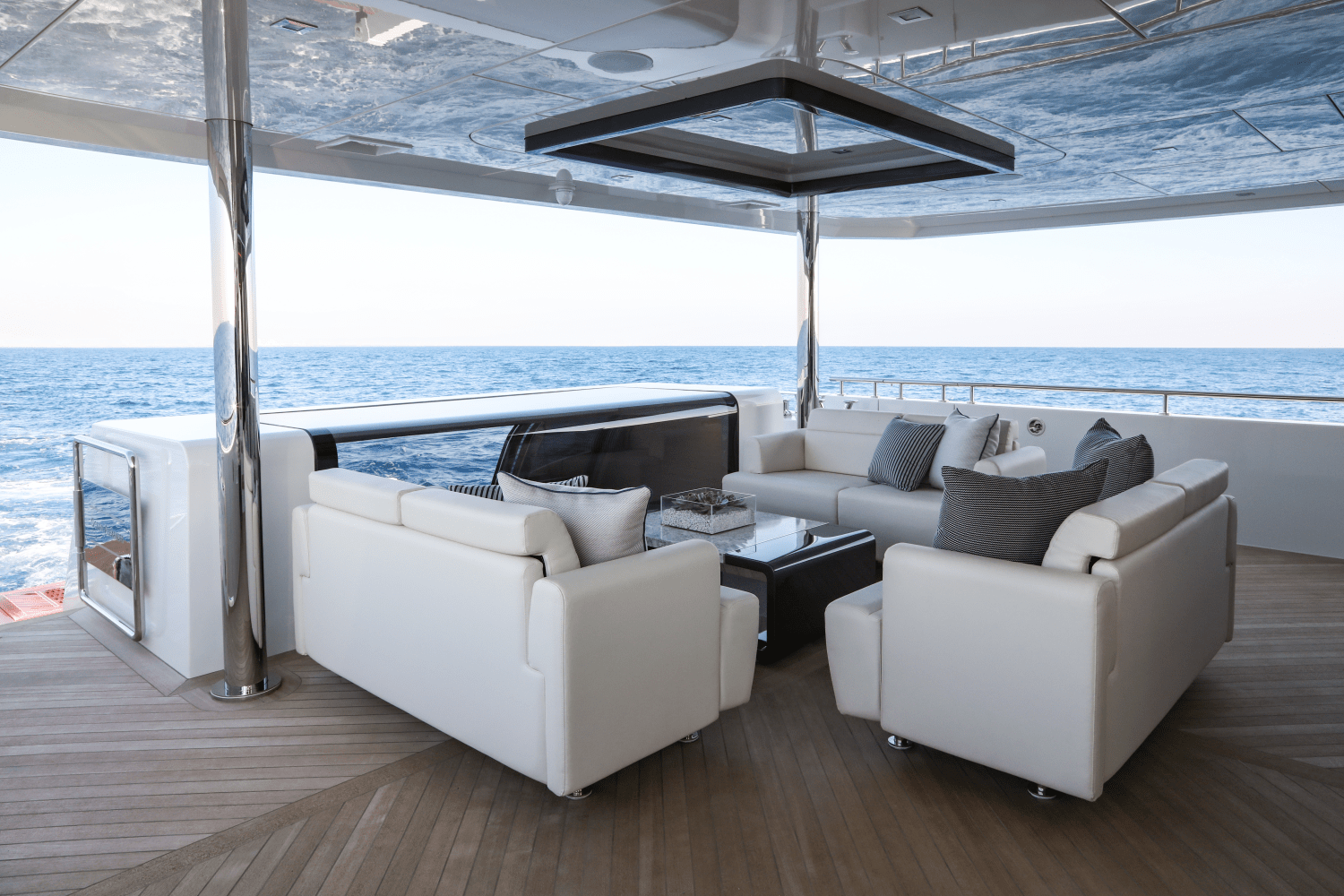 2025 Ocean Alexander 32E Image Thumbnail #19
