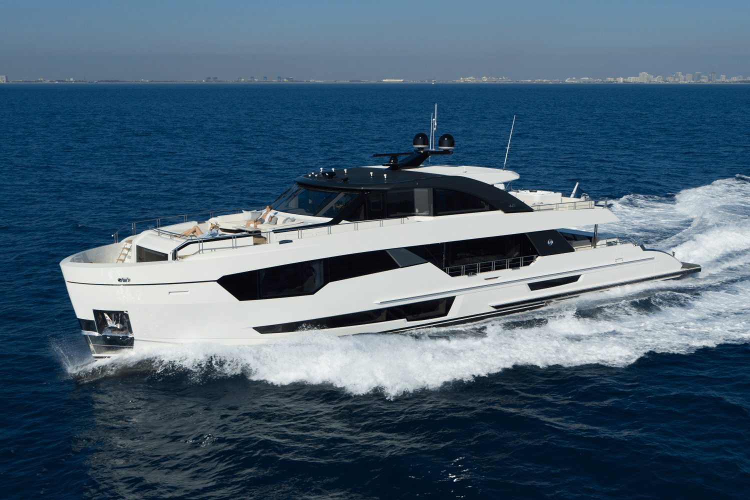 2025 Ocean Alexander 32E Image Thumbnail #8