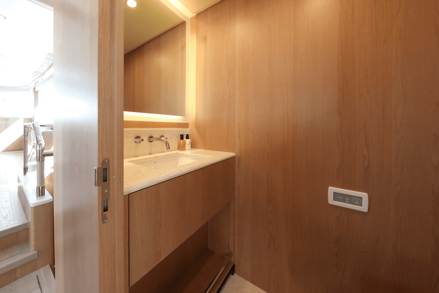 2026 Ocean Alexander 28L Image Thumbnail #59