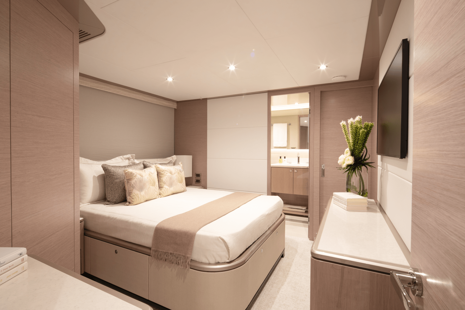 2025 Ocean Alexander 32L Image Thumbnail #74