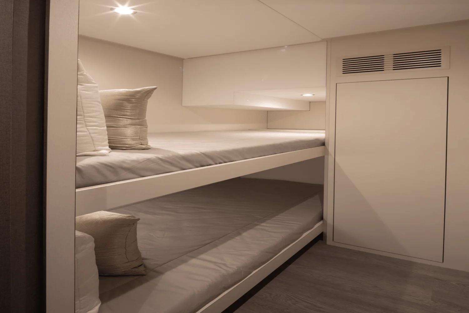 2026 Ocean Alexander 32L Image Thumbnail #75