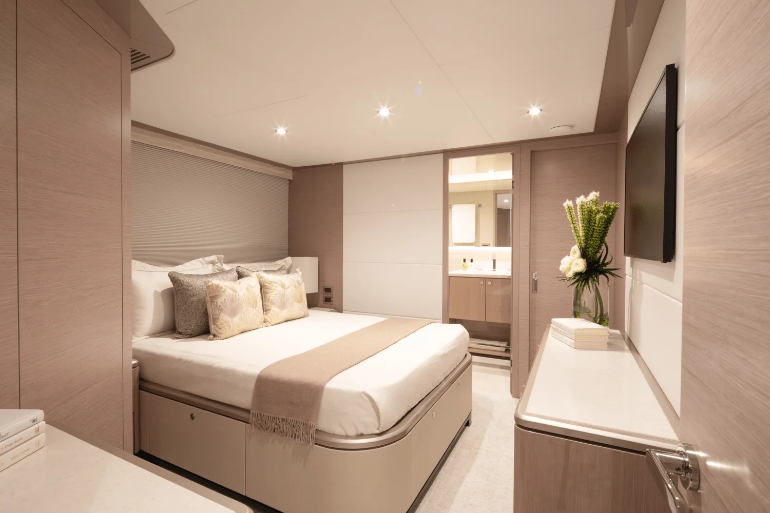 2026 Ocean Alexander 32L Image Thumbnail #74