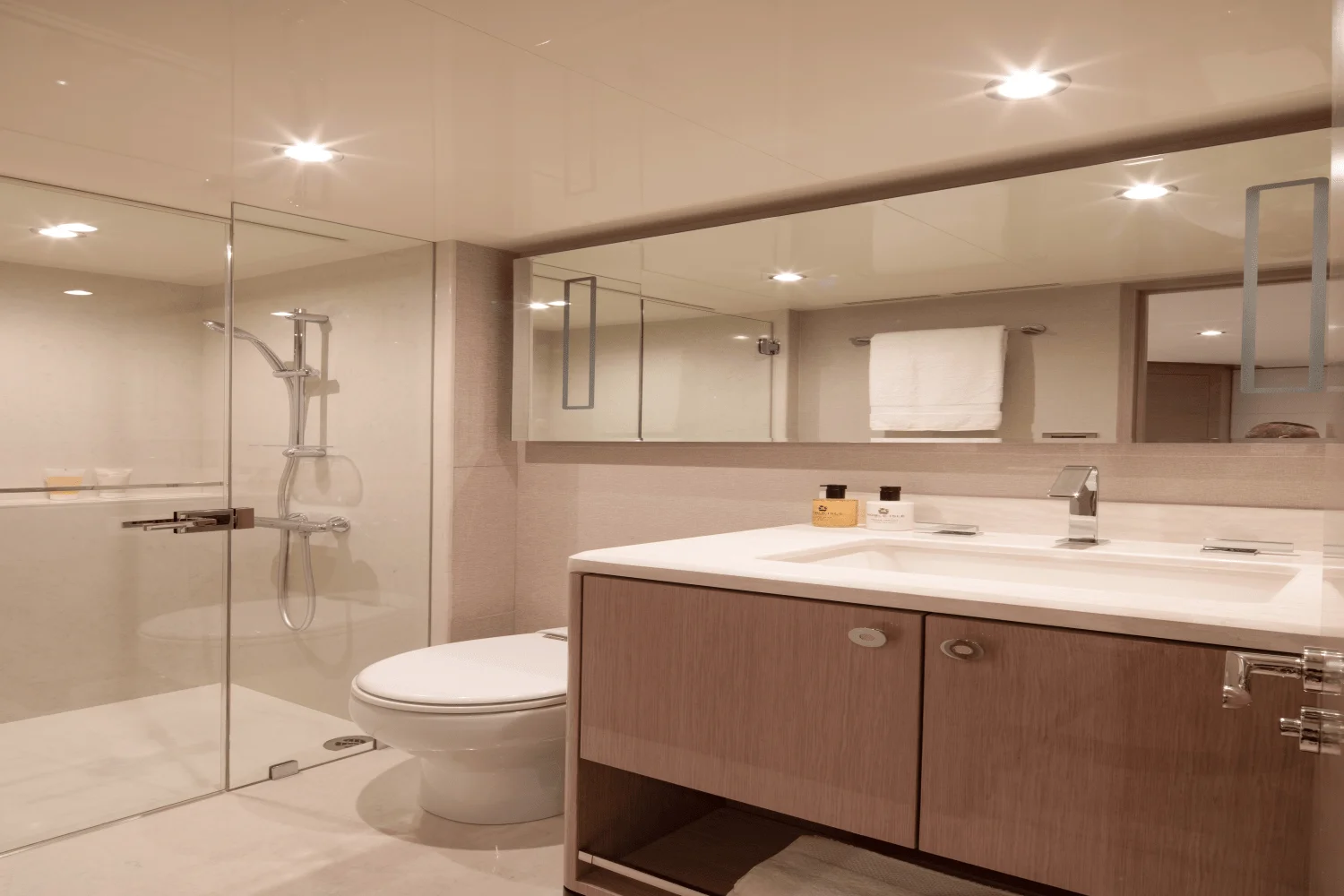 2026 Ocean Alexander 32L Image Thumbnail #73