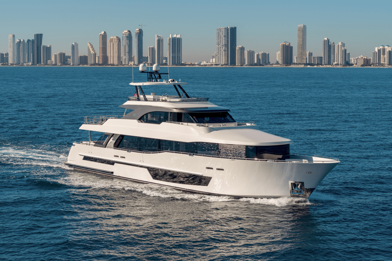 2025 Ocean Alexander 37L Image Thumbnail #1