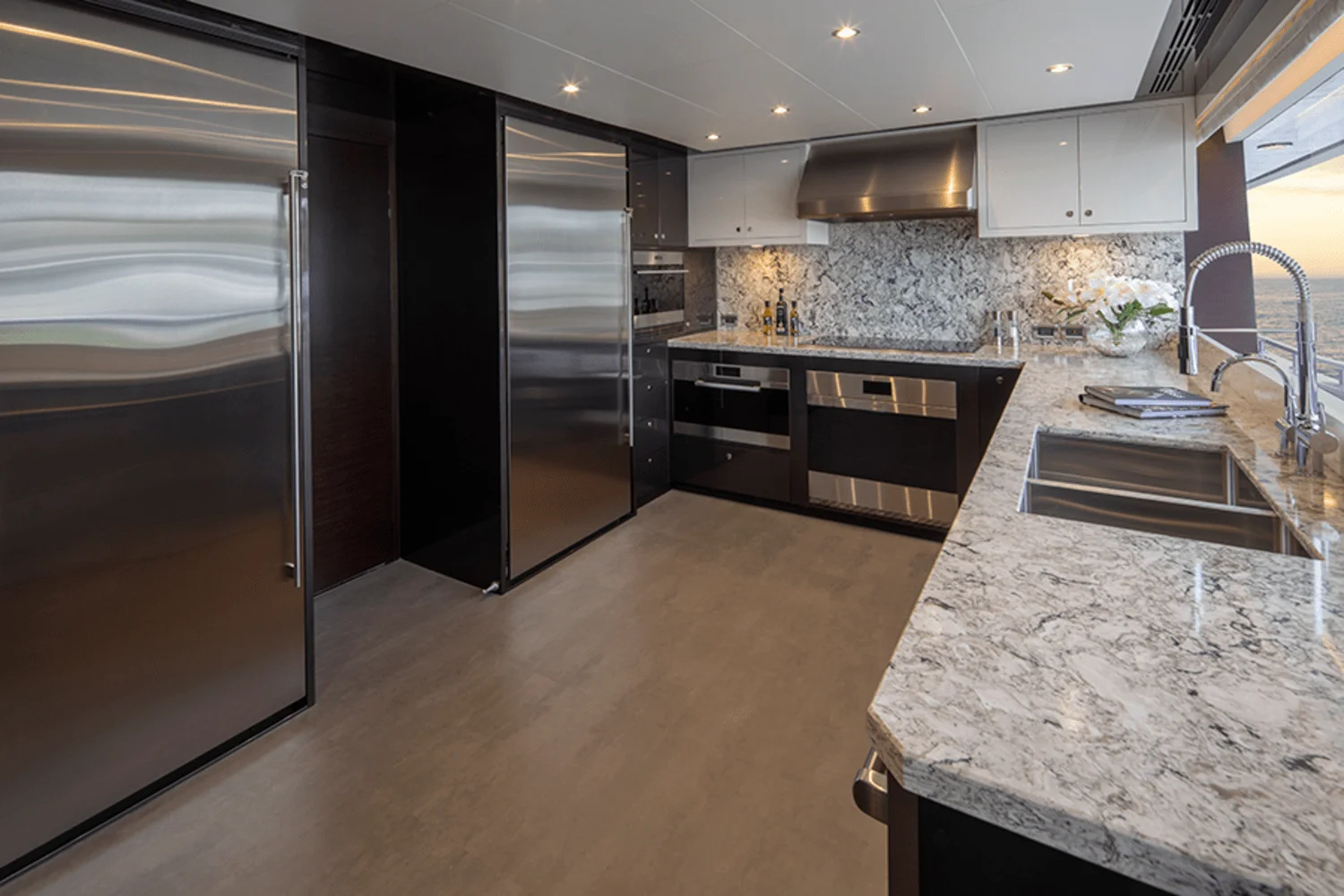 2026 Ocean Alexander
                                                             37L Image Thumbnail #36