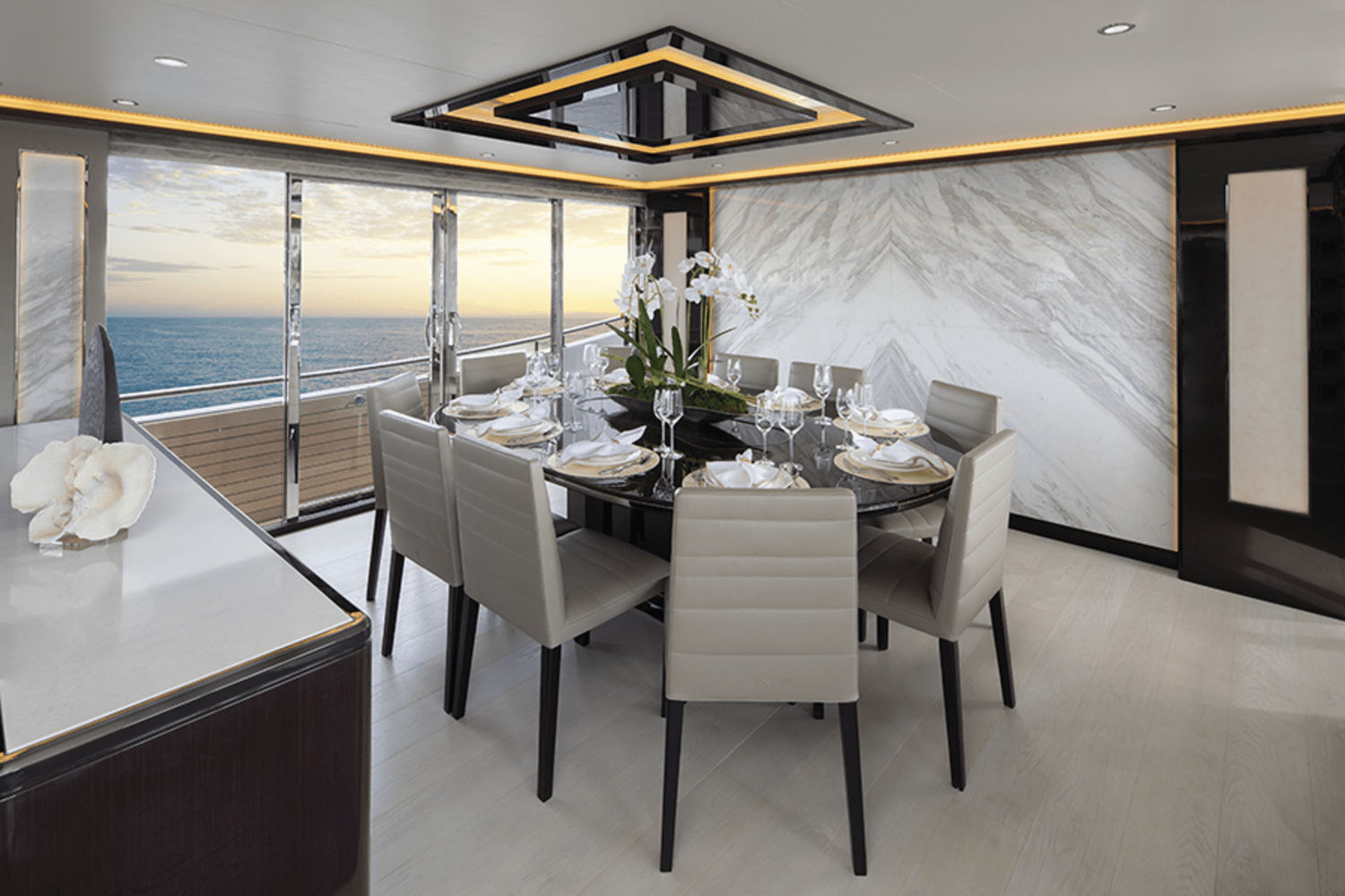 2025 Ocean Alexander 37L Image Thumbnail #37