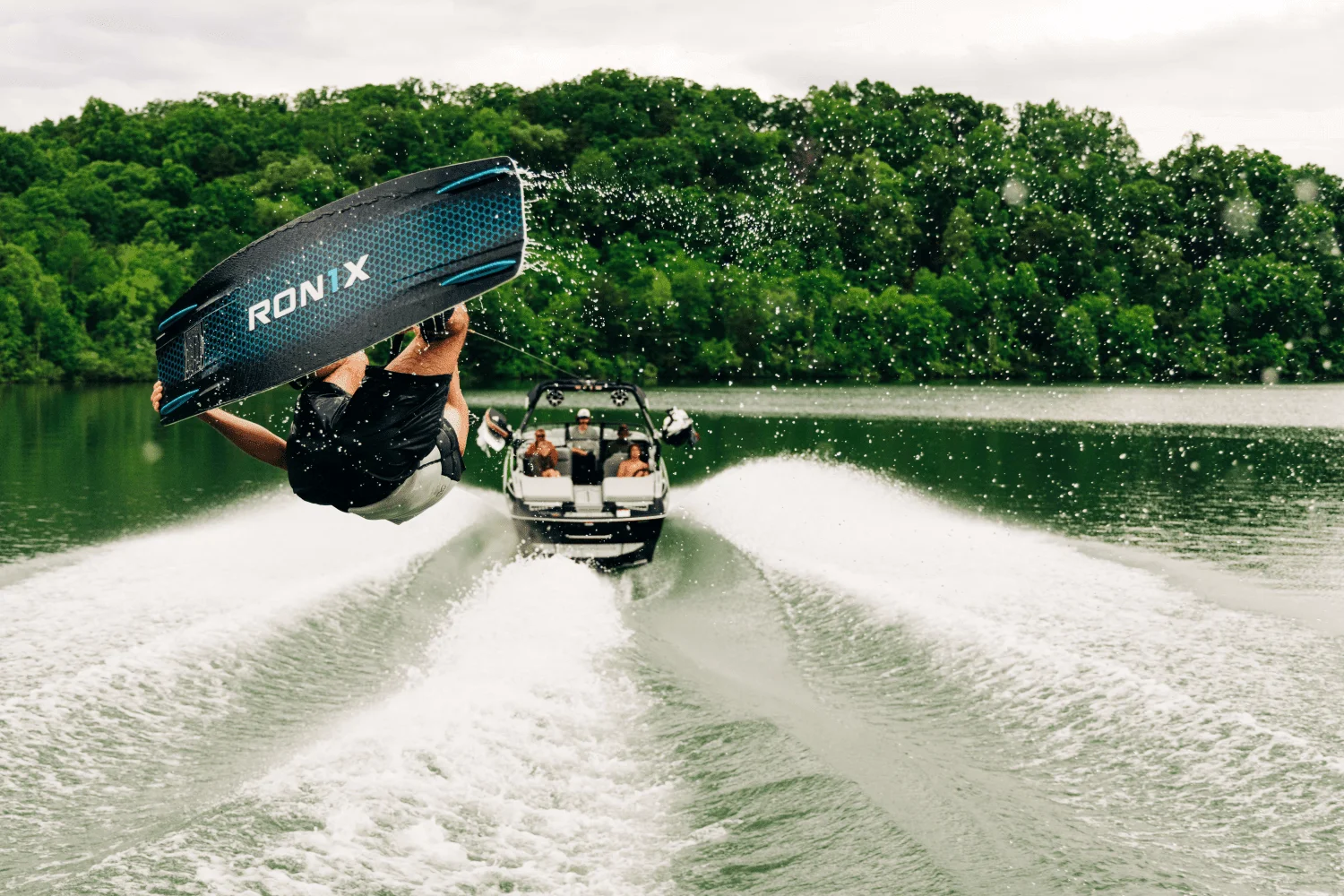 2026 Moomba Mondo Image Thumbnail #30