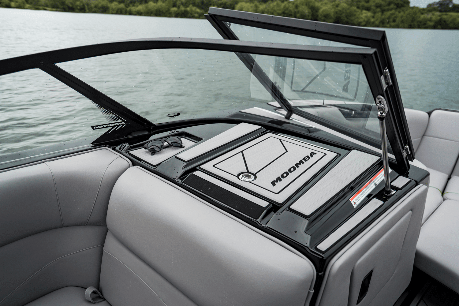 2026 Moomba Mondo Image Thumbnail #3