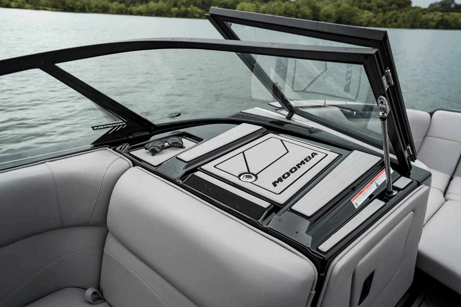 2026 Moomba Mondo Image Thumbnail #3