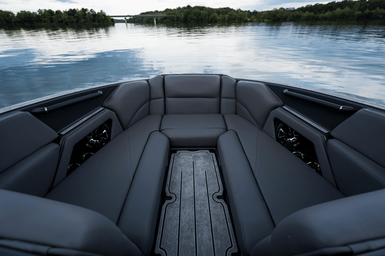 2026 Moomba Craz Image Thumbnail #2