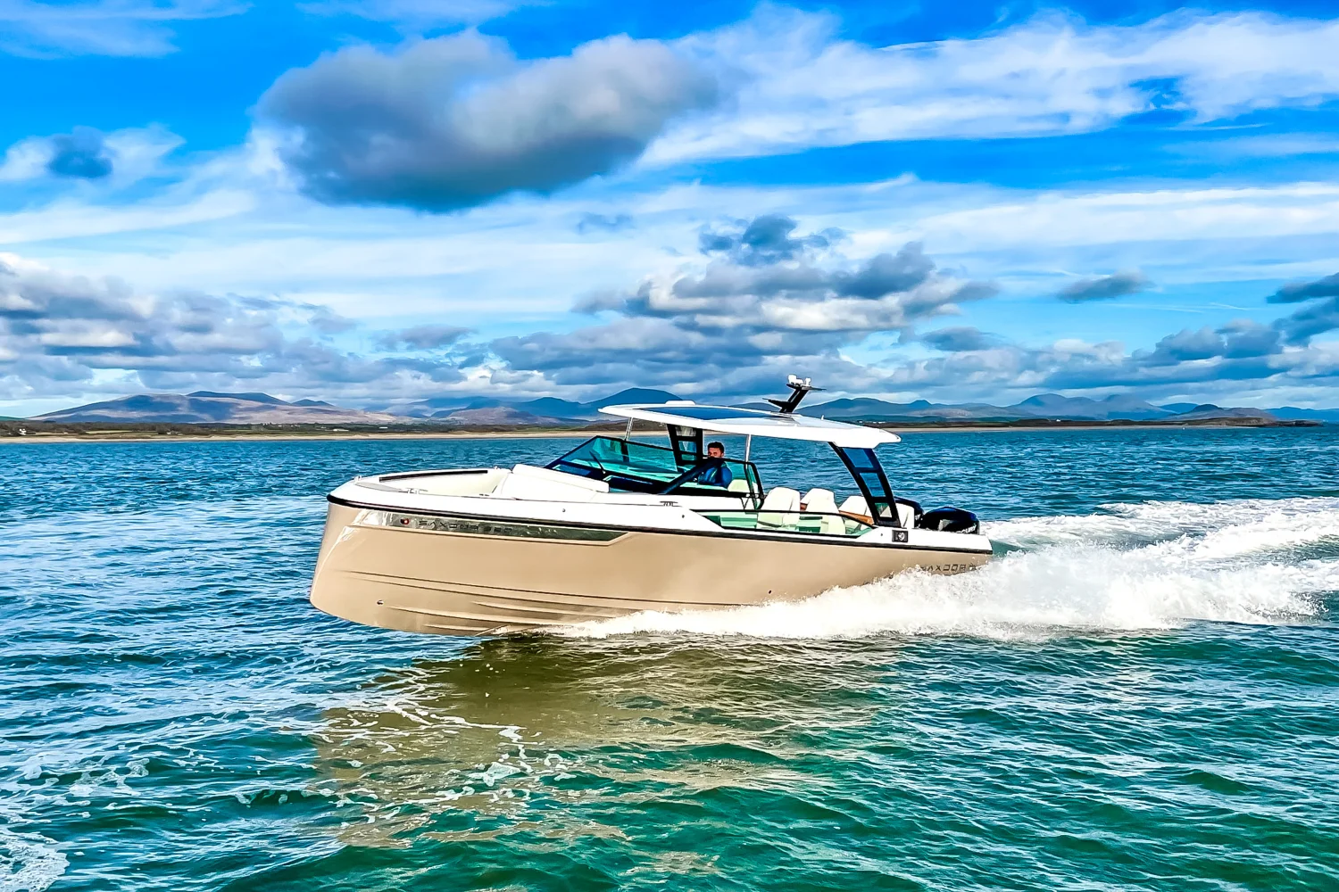 2026 Saxdor 320 GTO Image Thumbnail #24