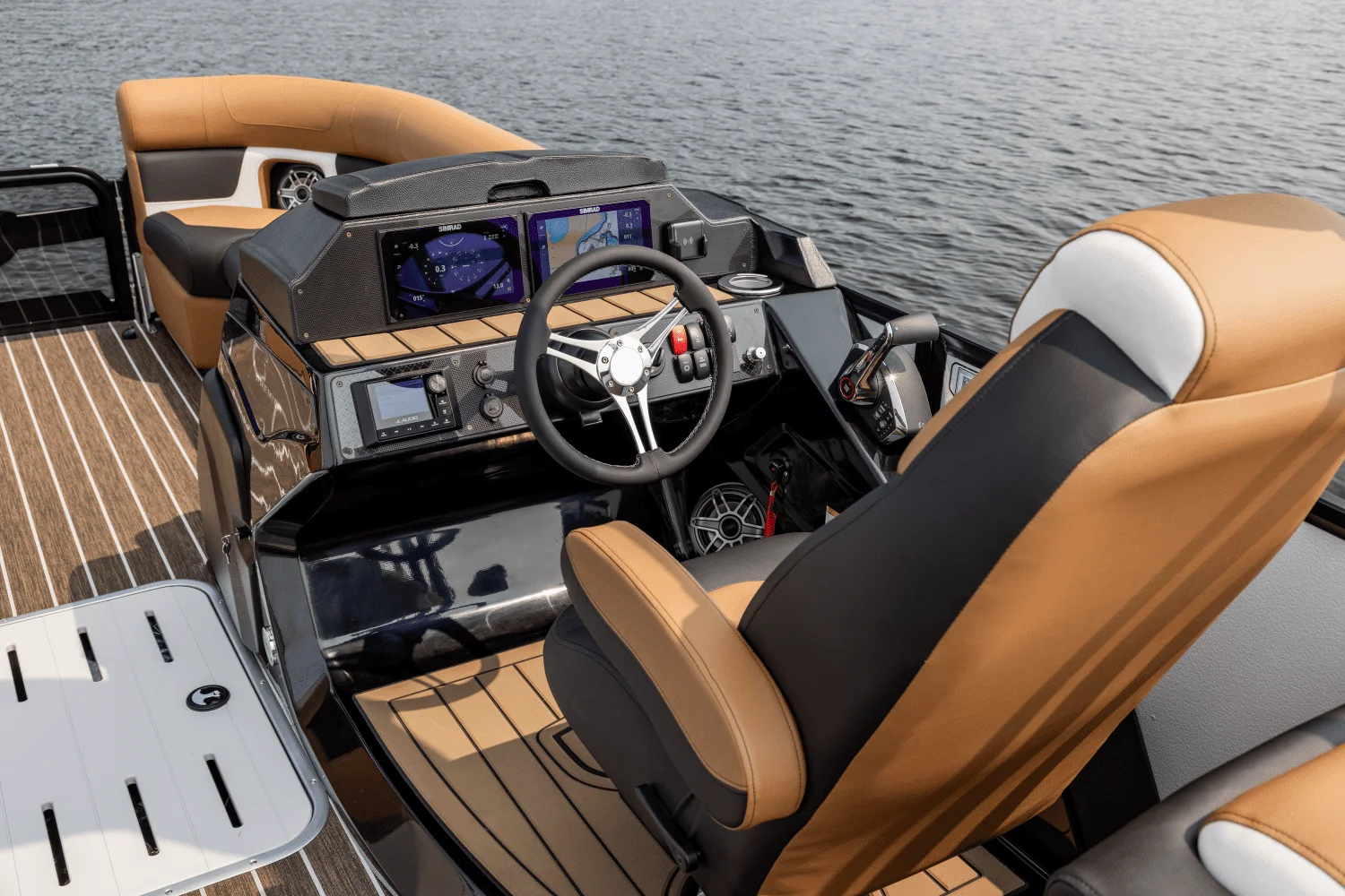 2026 Premier 230 Solaris Image Thumbnail #3