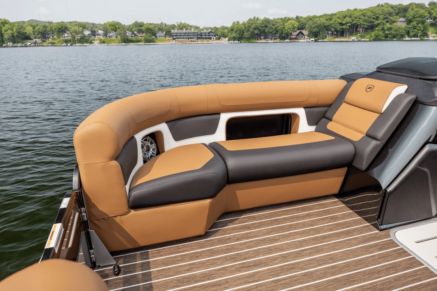 2026 Premier 230 Solaris Image Thumbnail #12