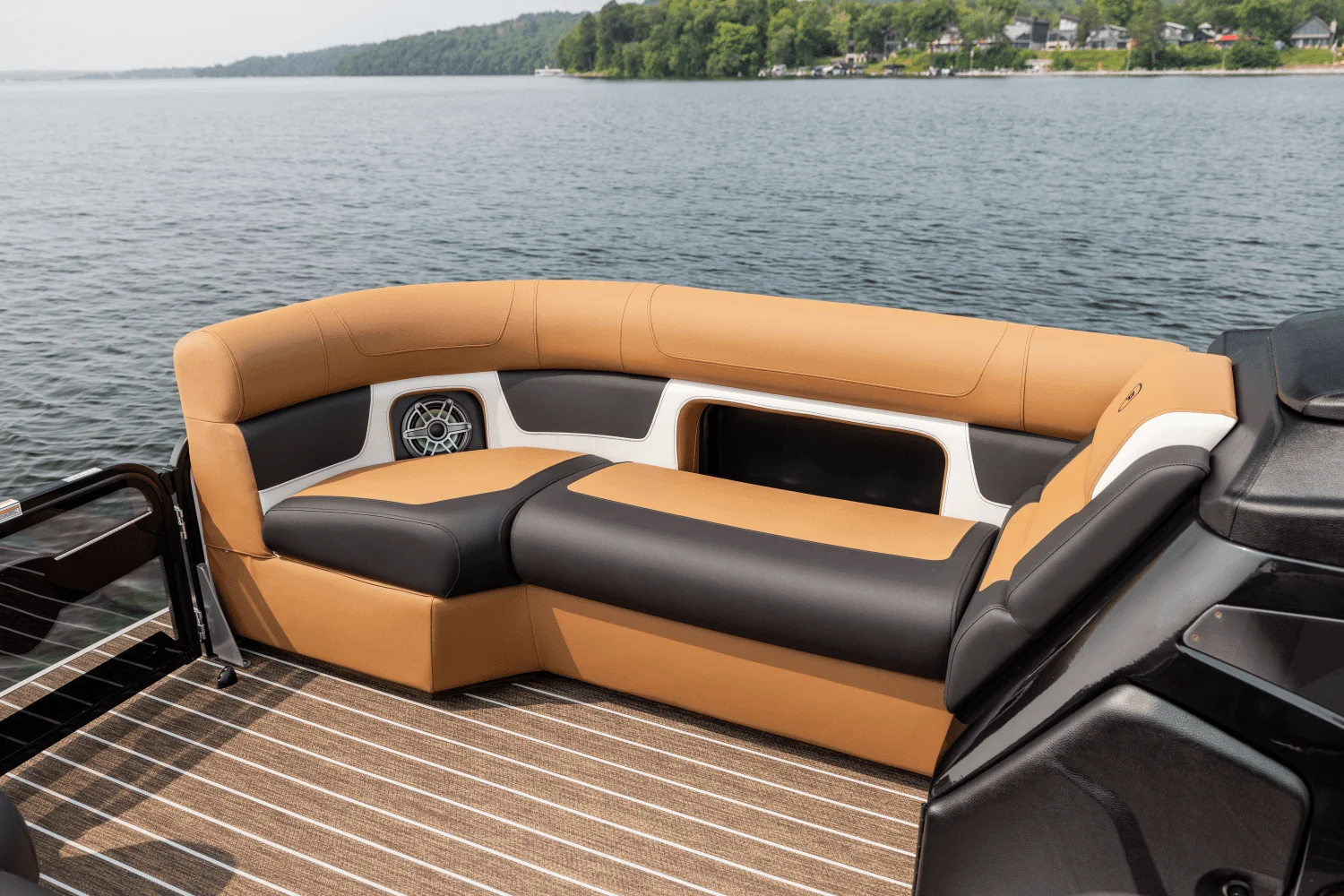 2026 Premier 230 Solaris Image Thumbnail #11