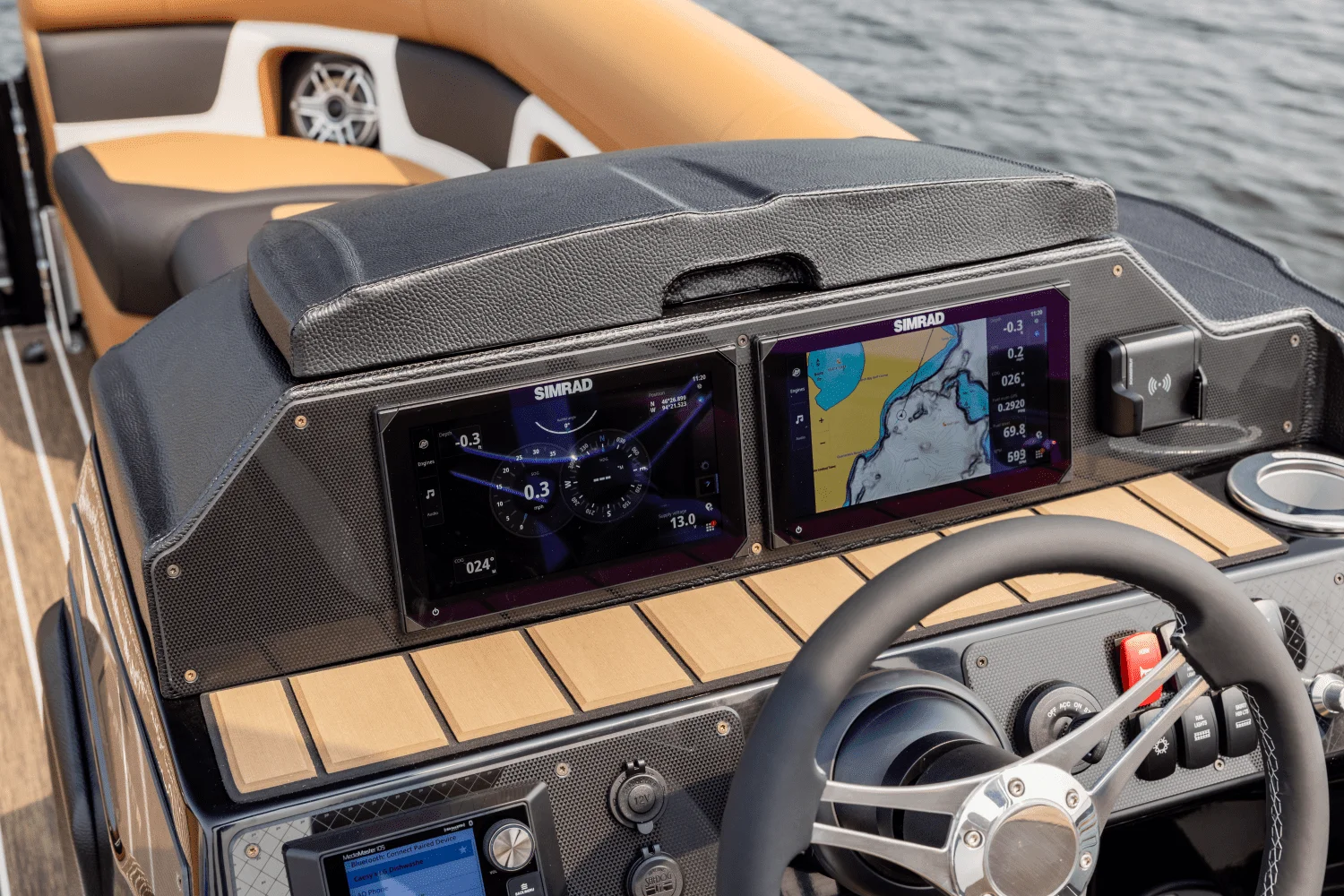 2026 Premier 230 Solaris Image Thumbnail #4