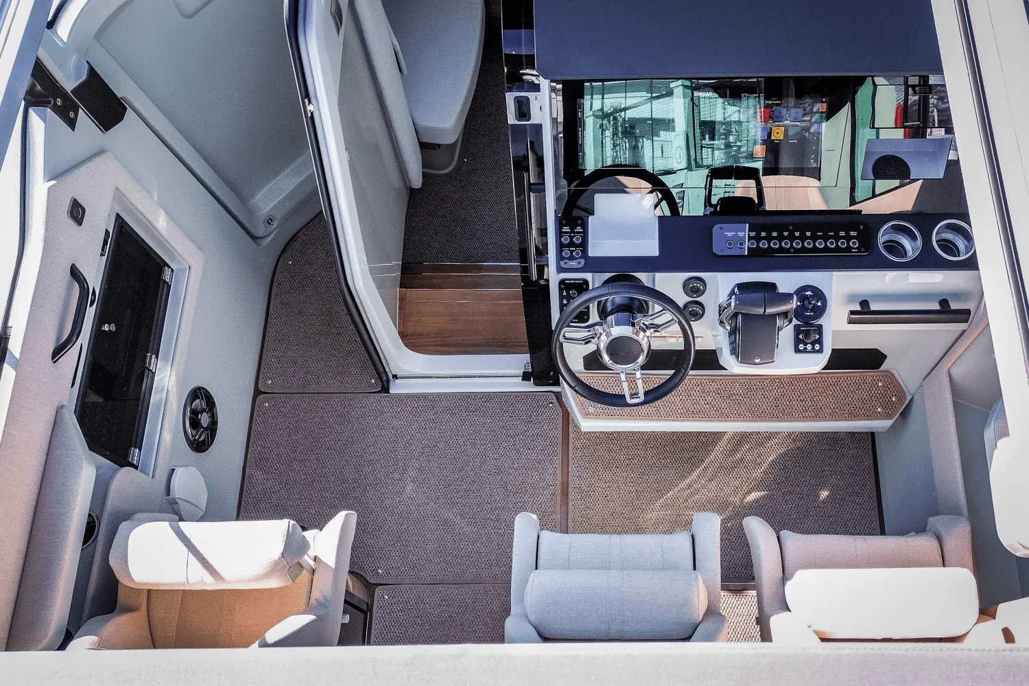 2026 Saxdor 320 GTC Image Thumbnail #86