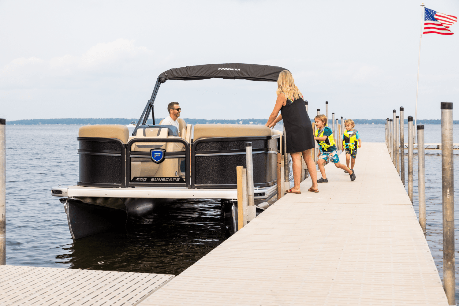 2026 Premier 200 Sunscape Image Thumbnail #4