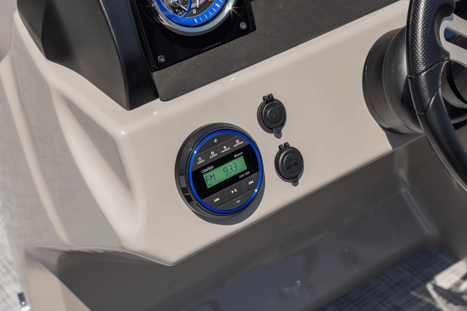 2026 Premier 220 Sunscape Image Thumbnail #4