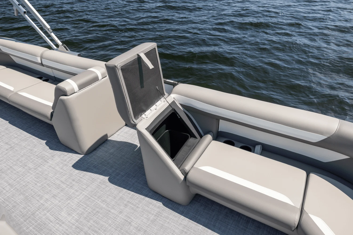 2026 Premier 220 Sunscape Image Thumbnail #18