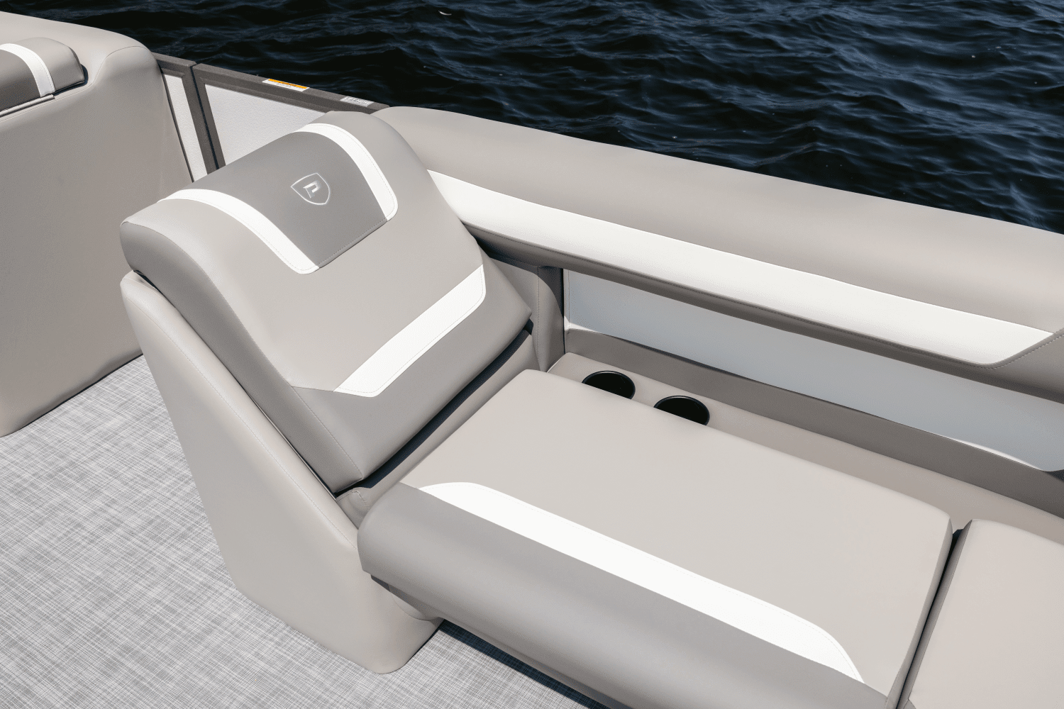 2026 Premier 220 Sunscape Image Thumbnail #19