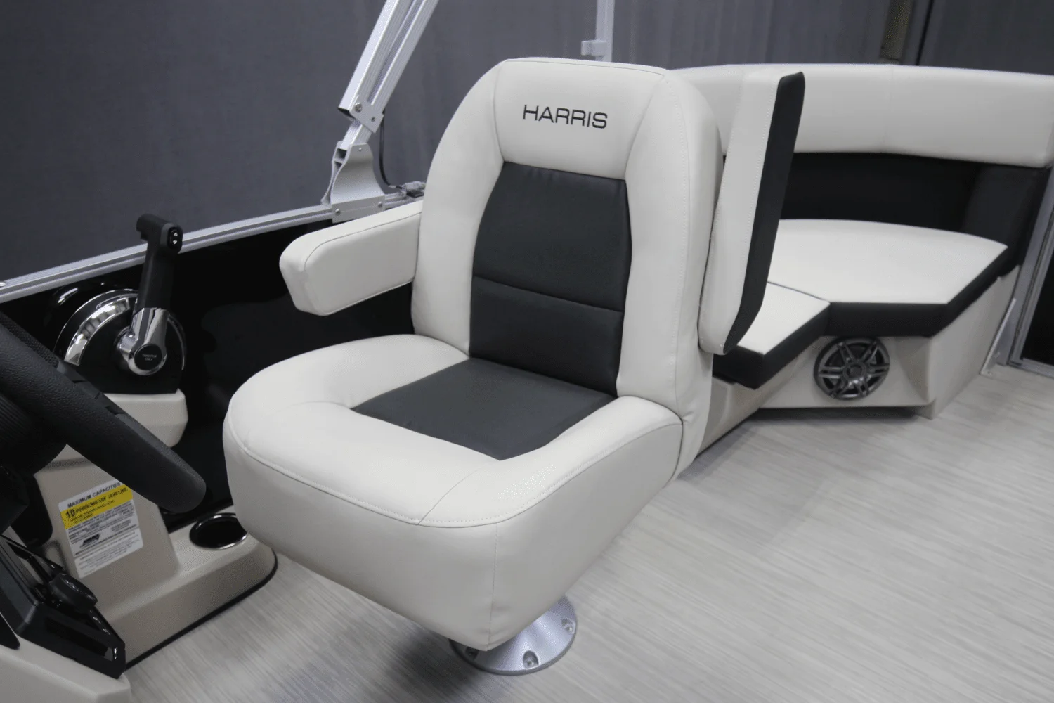 2026 Harris Breeze 230 Image Thumbnail #7