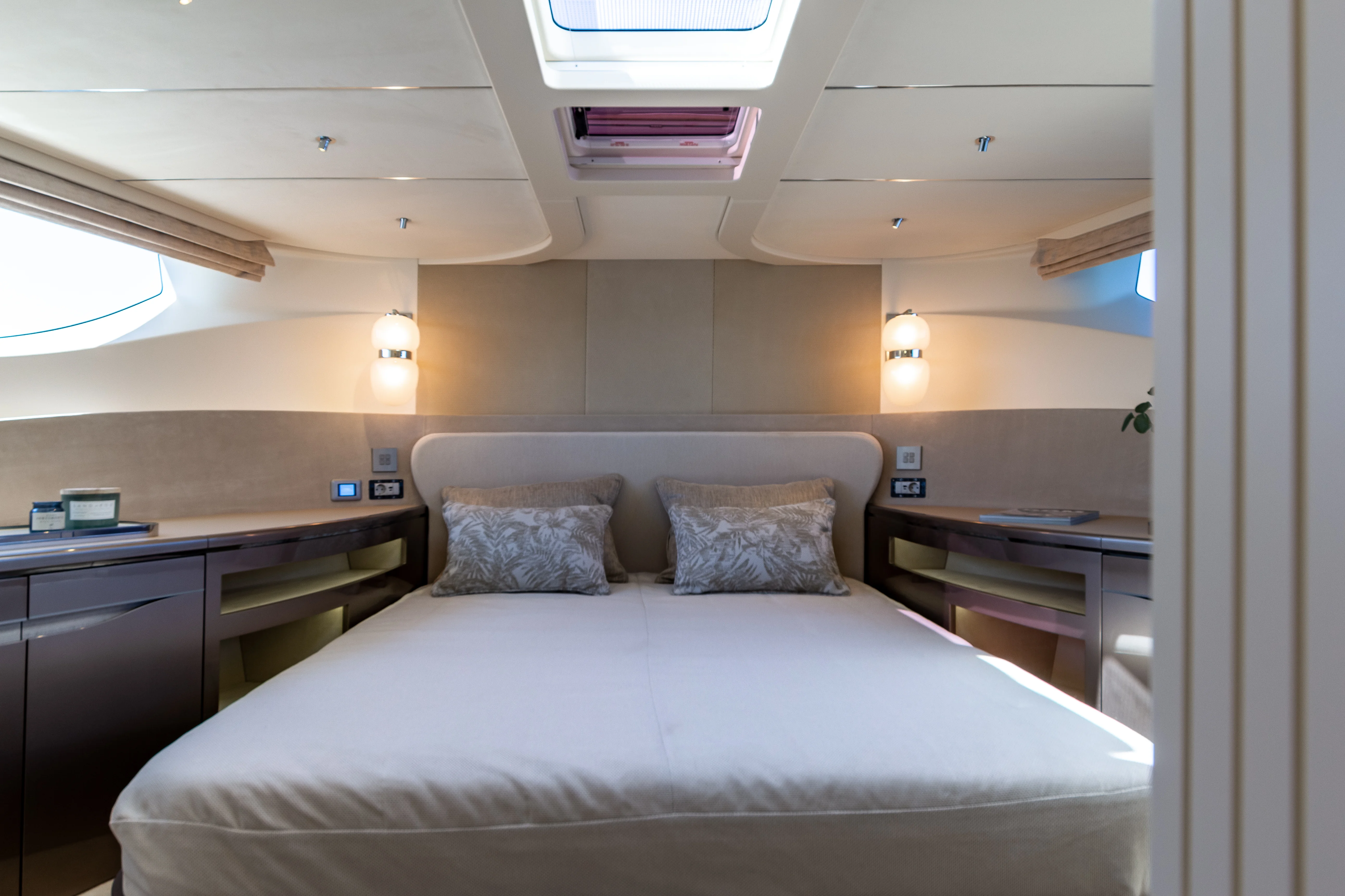 2026 Galeon 620 FLY Image Thumbnail #41