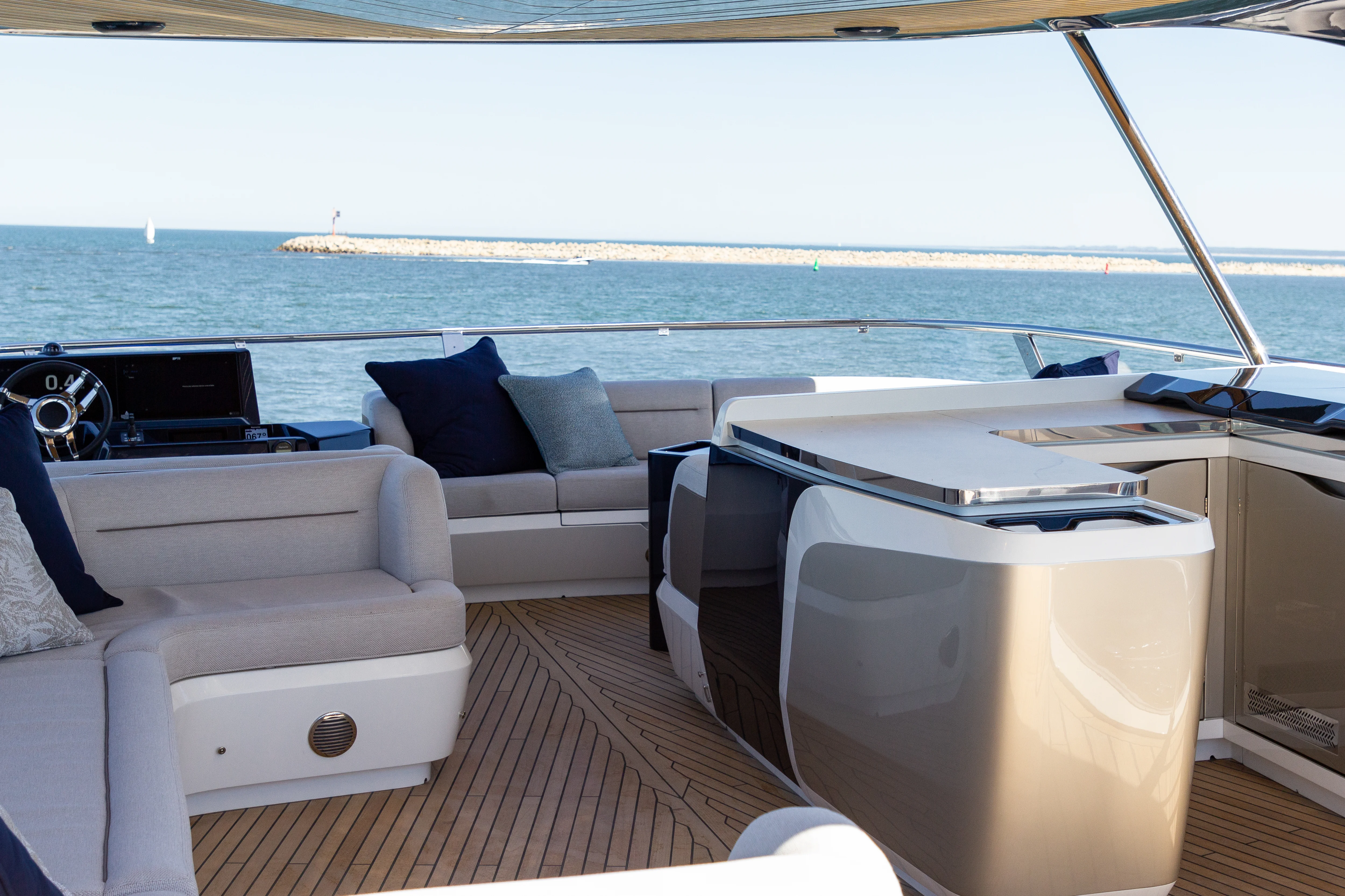 2026 Galeon 620 FLY Image Thumbnail #29