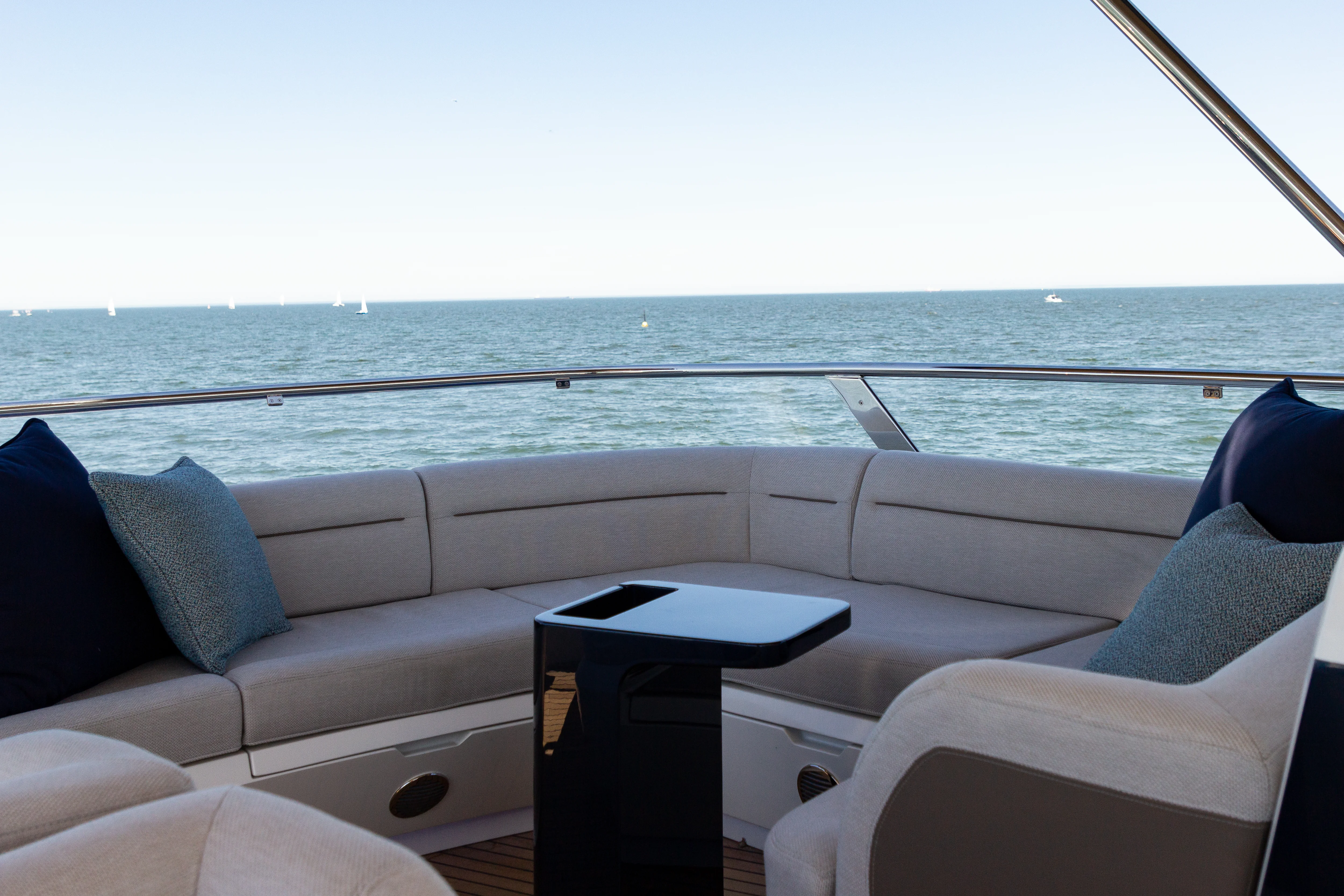 2026 Galeon 620 FLY Image Thumbnail #23