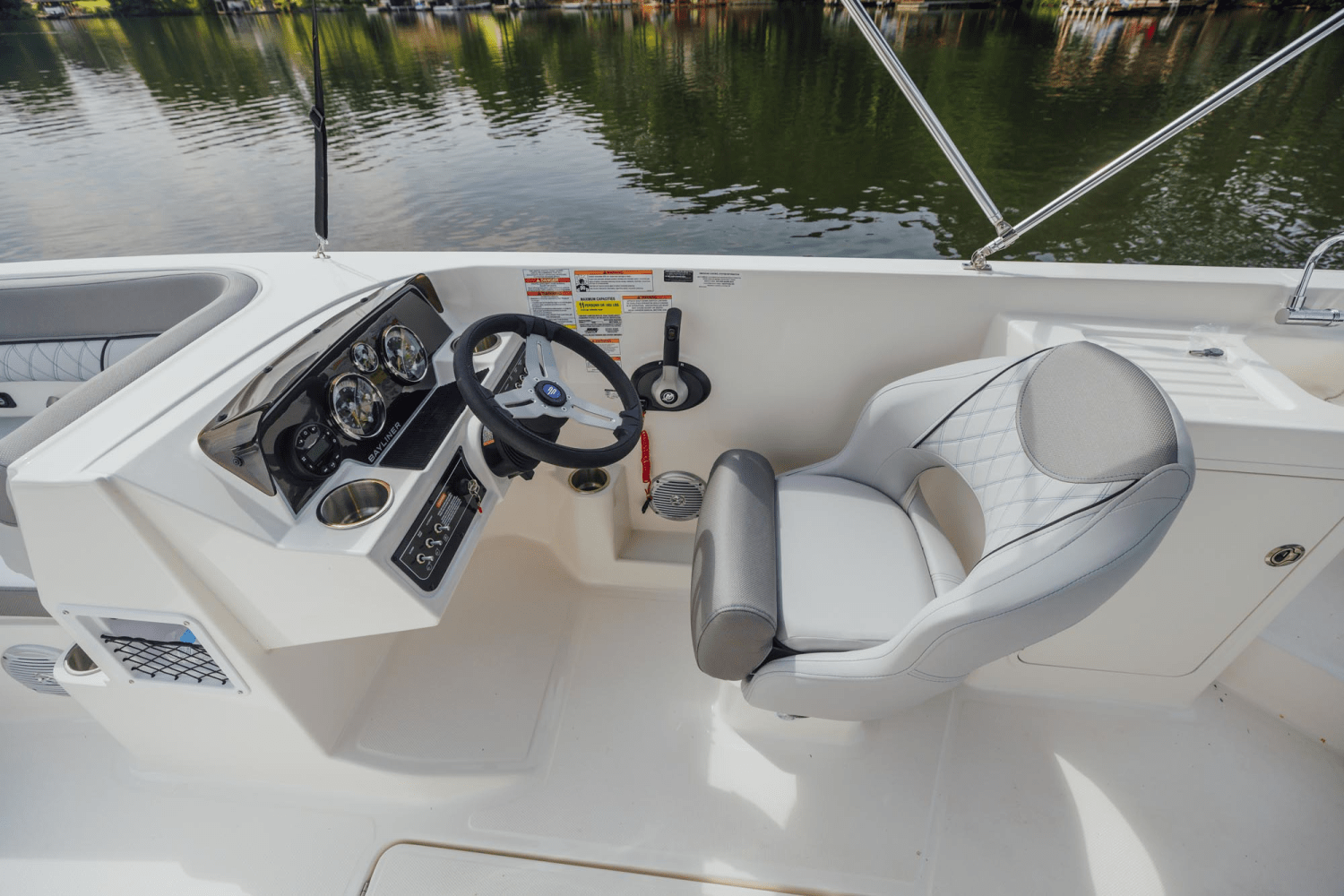 2025 Bayliner D22I Image Thumbnail #12