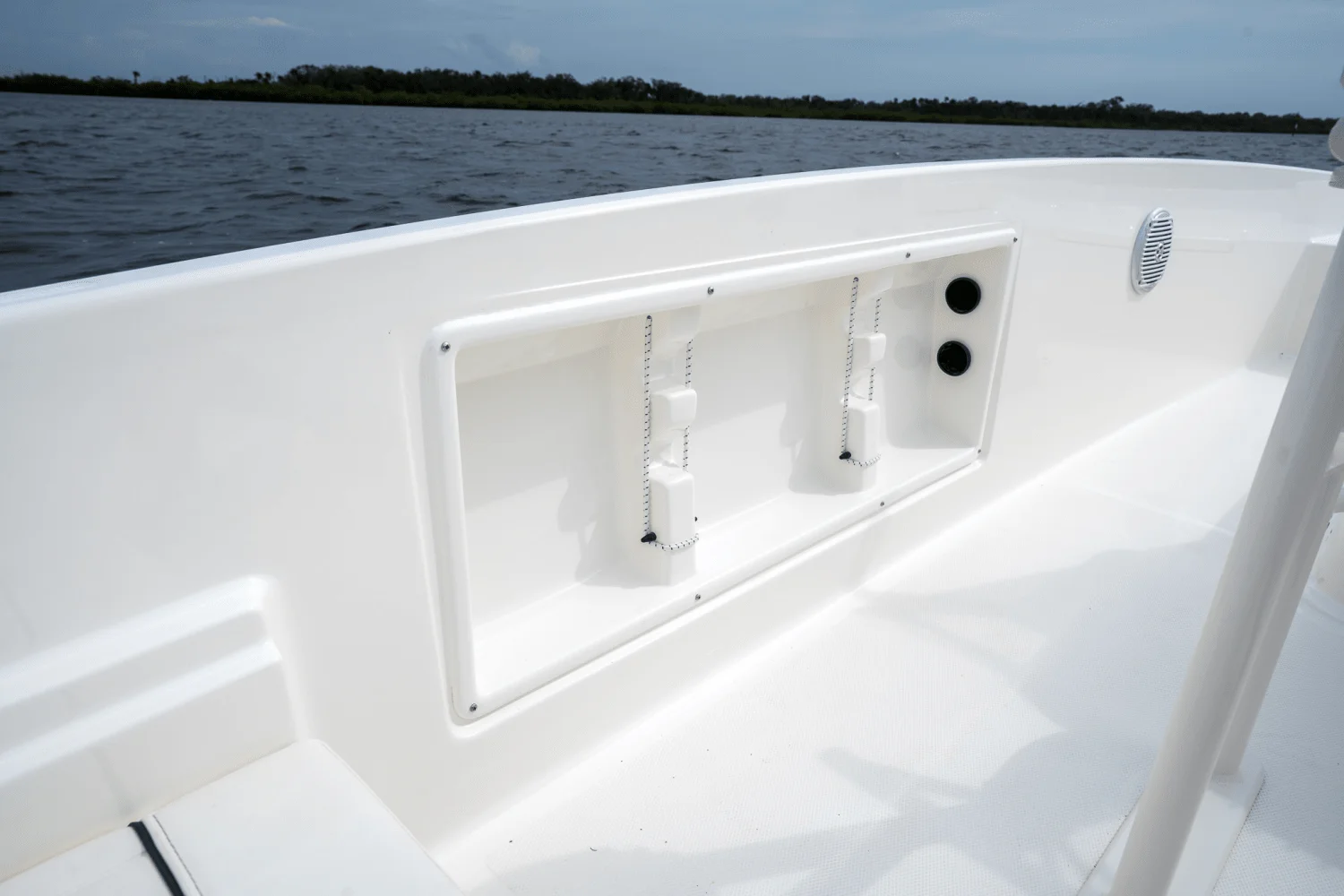 2025 Bayliner T18 Image Thumbnail #22