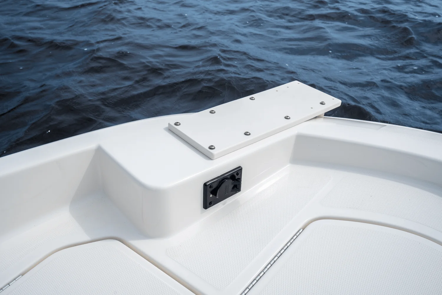 2025 Bayliner T18 Image Thumbnail #11