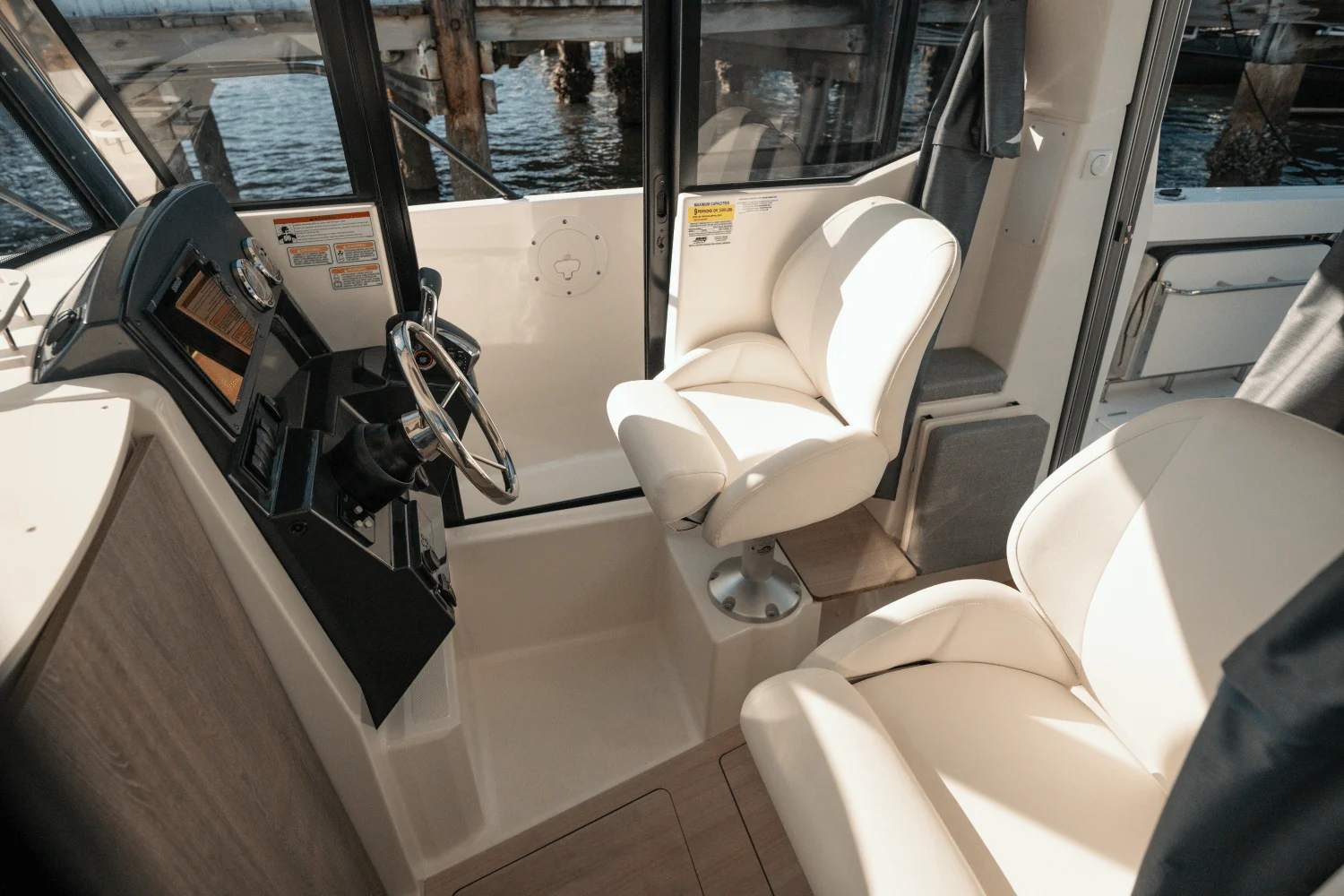 2025 Bayliner T23 Pilothouse Image Thumbnail #12