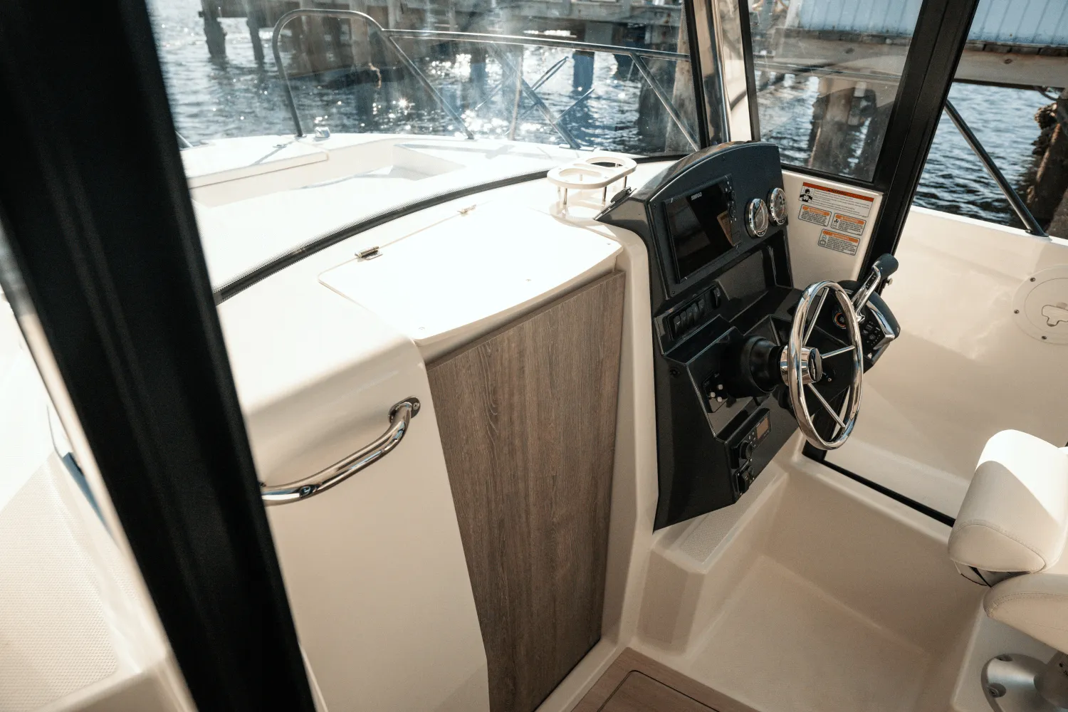 2025 Bayliner T23 Pilothouse Image Thumbnail #13