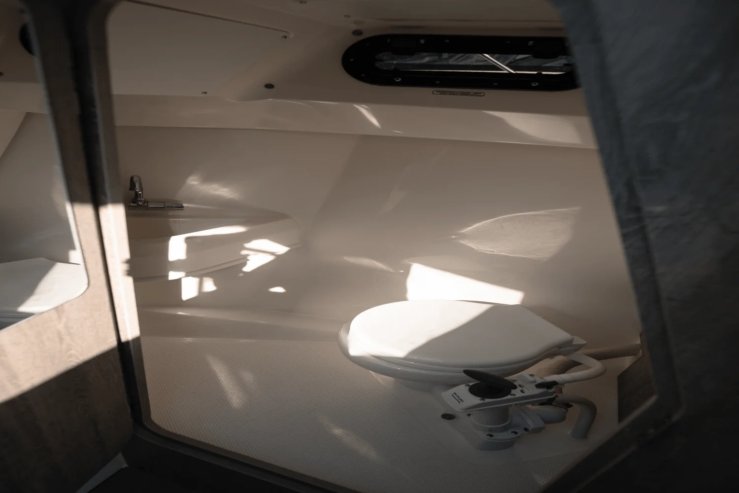 2025 Bayliner T25 Pilothouse Image Thumbnail #22