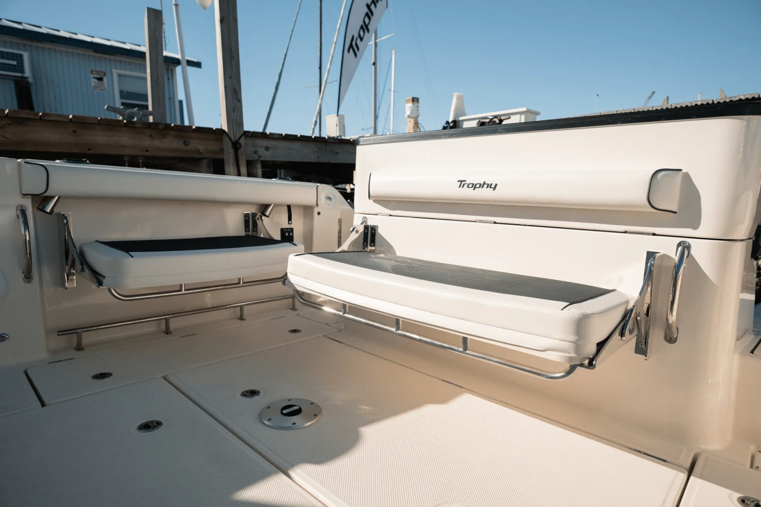 2025 Bayliner T25 Pilothouse Image Thumbnail #14