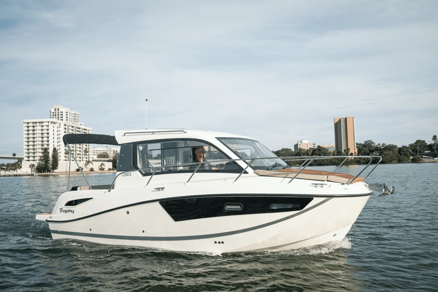 2025 Bayliner T25 Explorer Image Thumbnail #17
