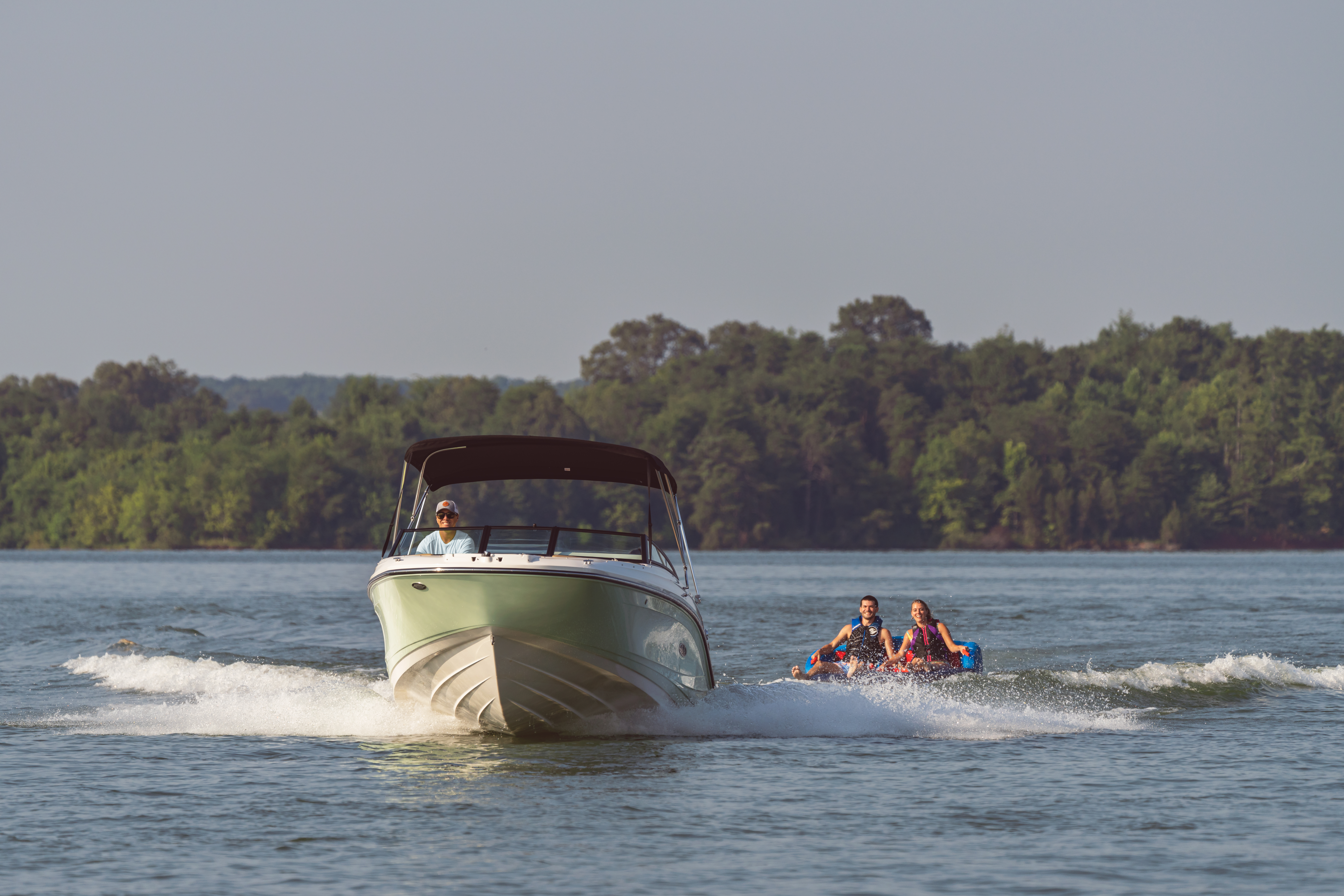 2026 Sea Ray SPX 230 Image Thumbnail #19