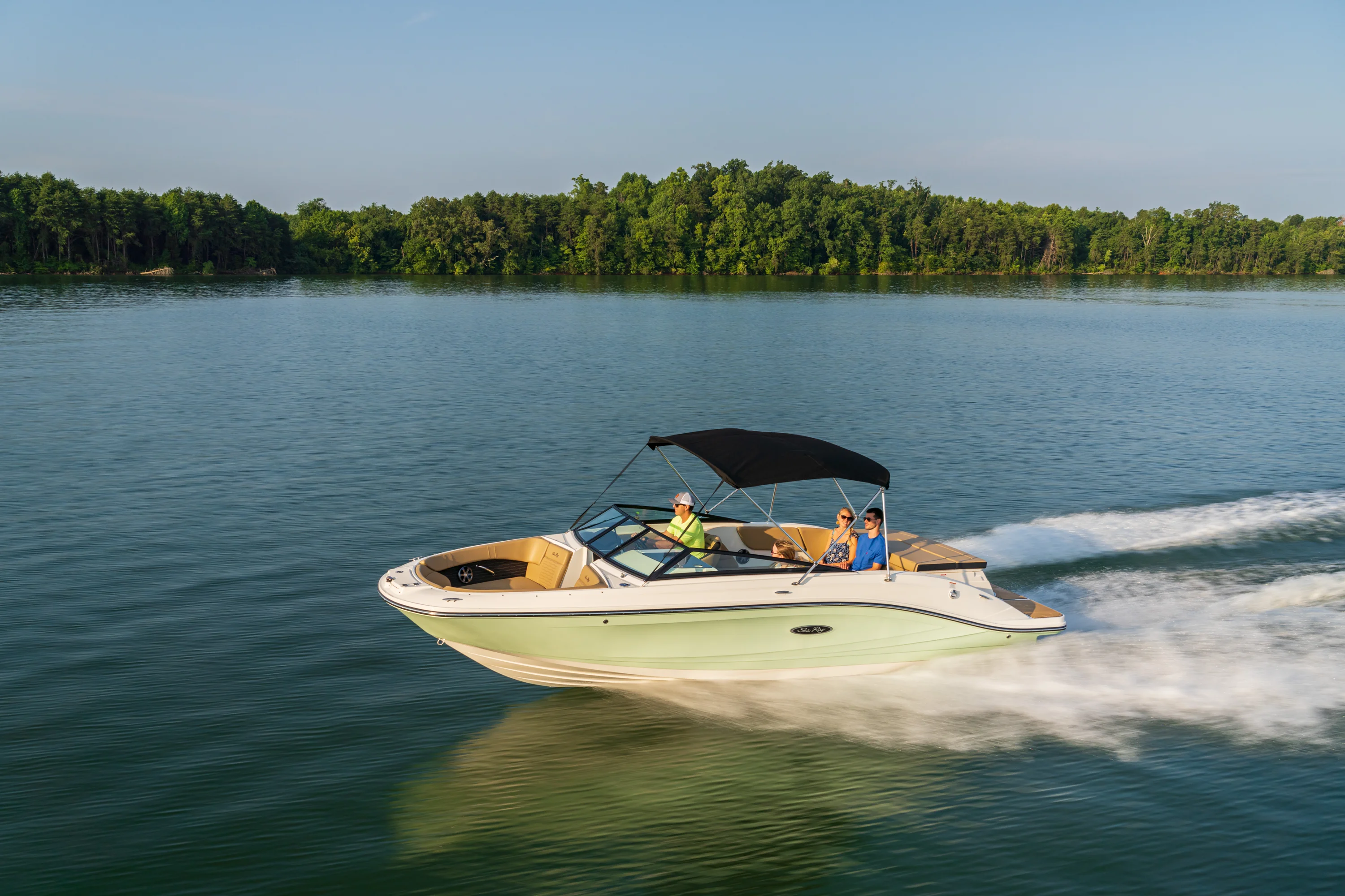 2026 Sea Ray SPX 230 Image Thumbnail #6