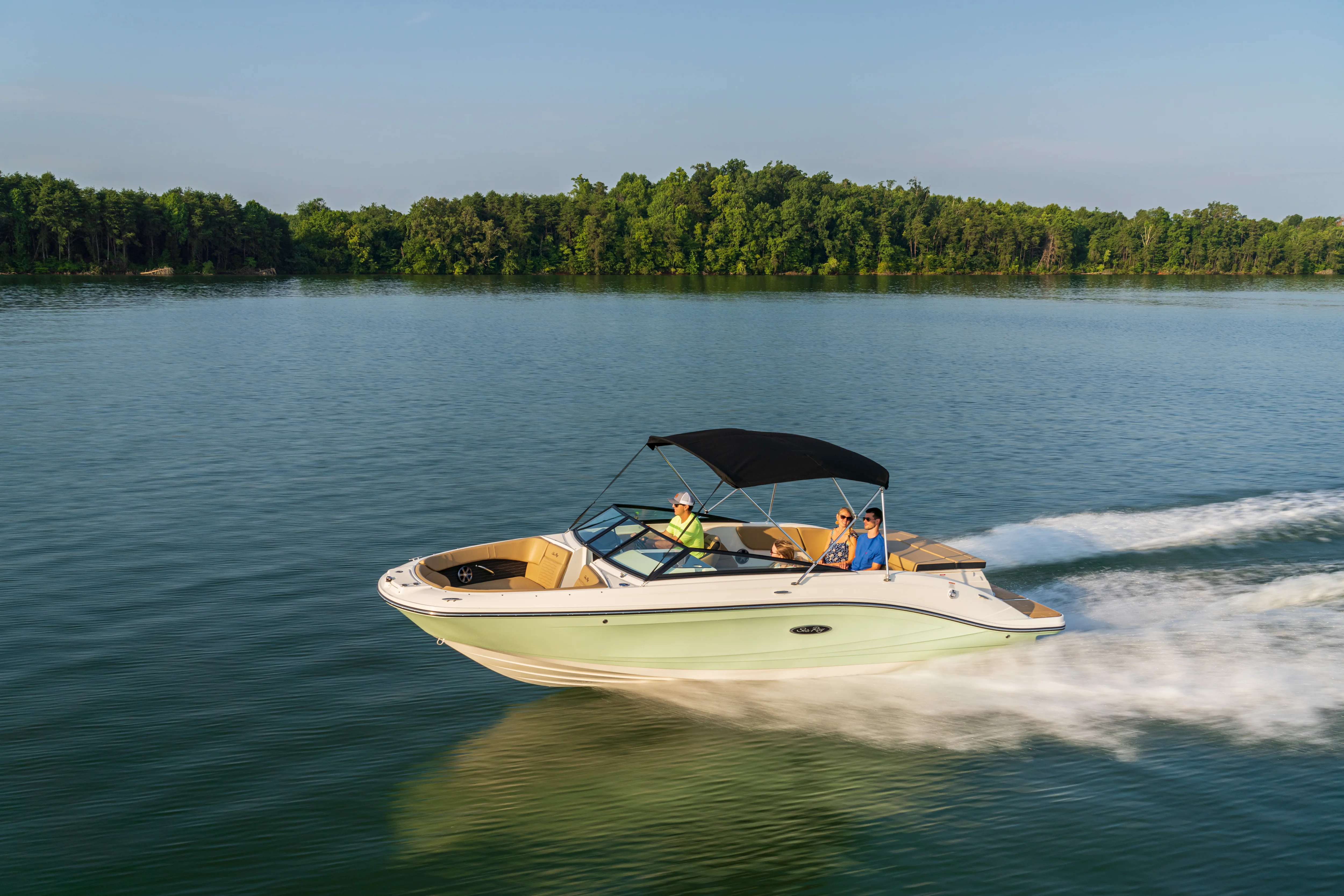 2026 Sea Ray SPX 230 Image Thumbnail #6