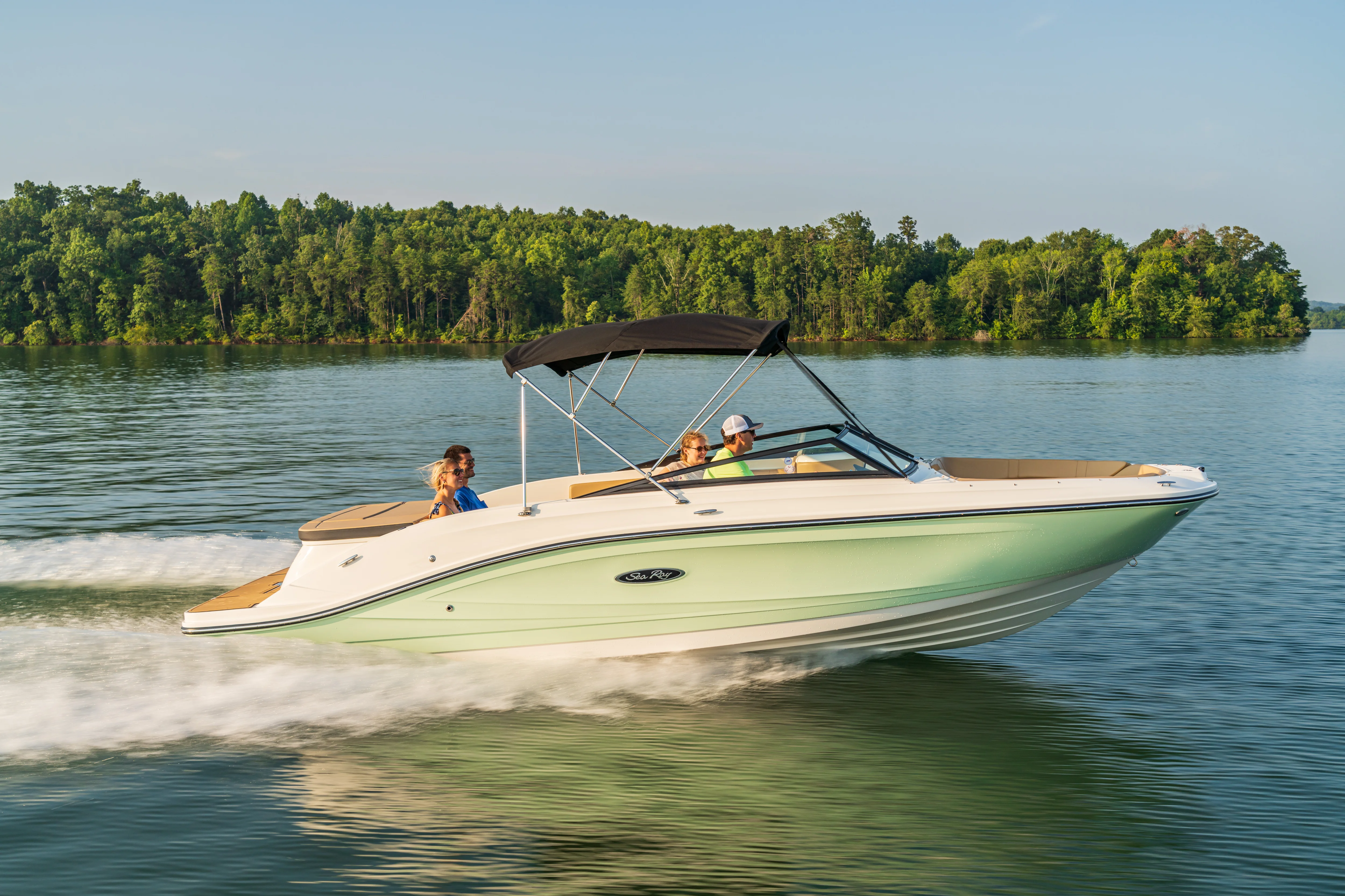 2026 Sea Ray SPX 230 Image Thumbnail #12