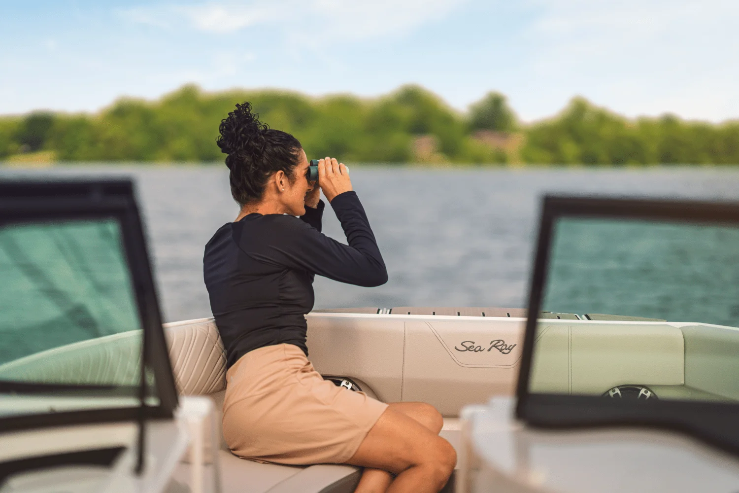 2026 Sea Ray SDX 230 Image Thumbnail #11