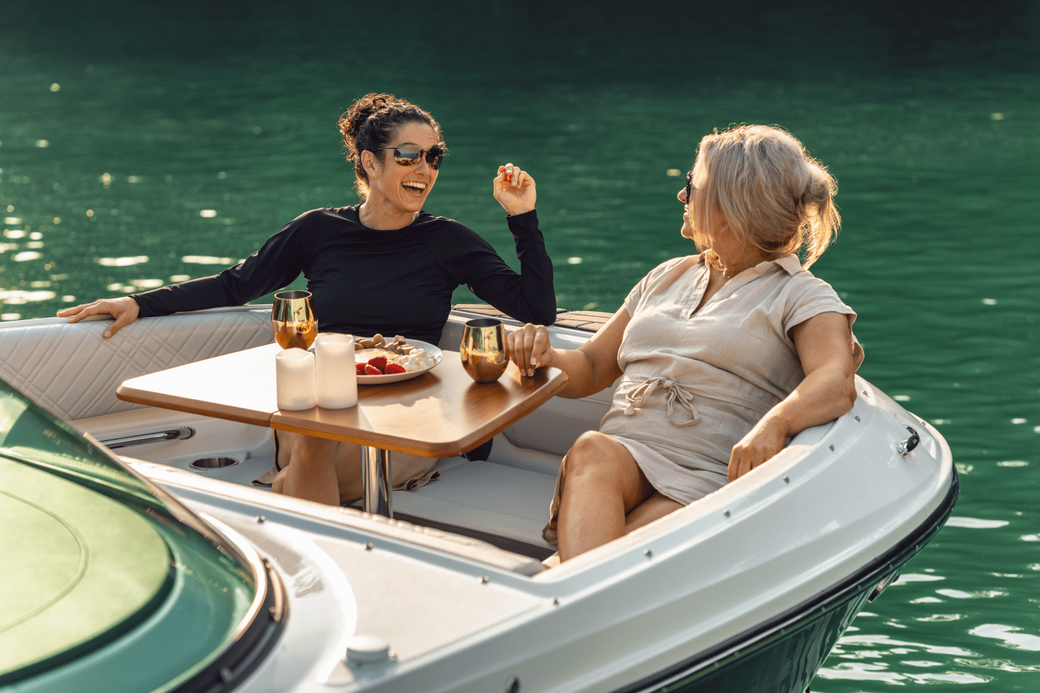 2026 Sea Ray SDX 230 Image Thumbnail #12