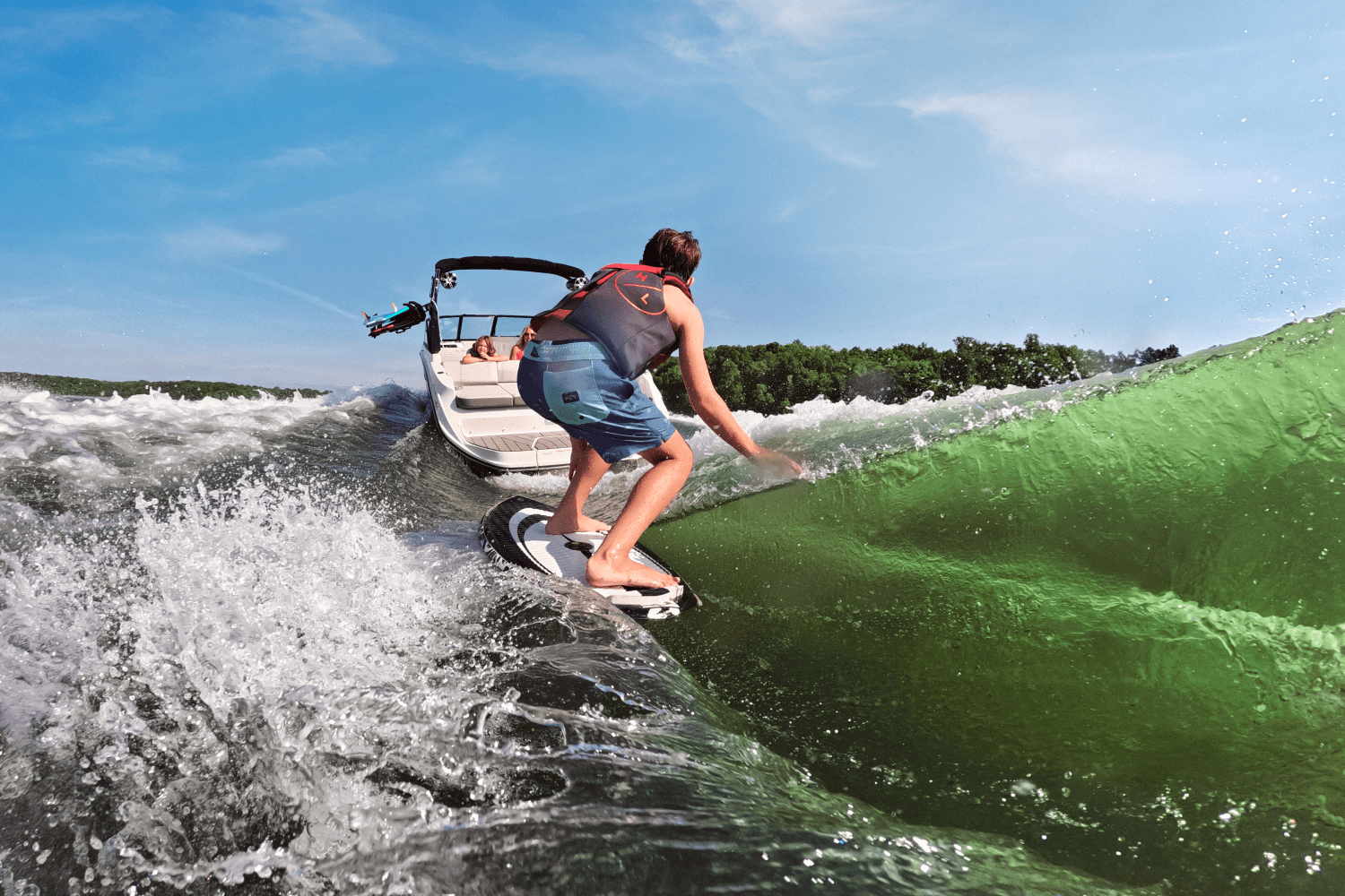 2026 Sea Ray SDX 230 Surf Image Thumbnail #34