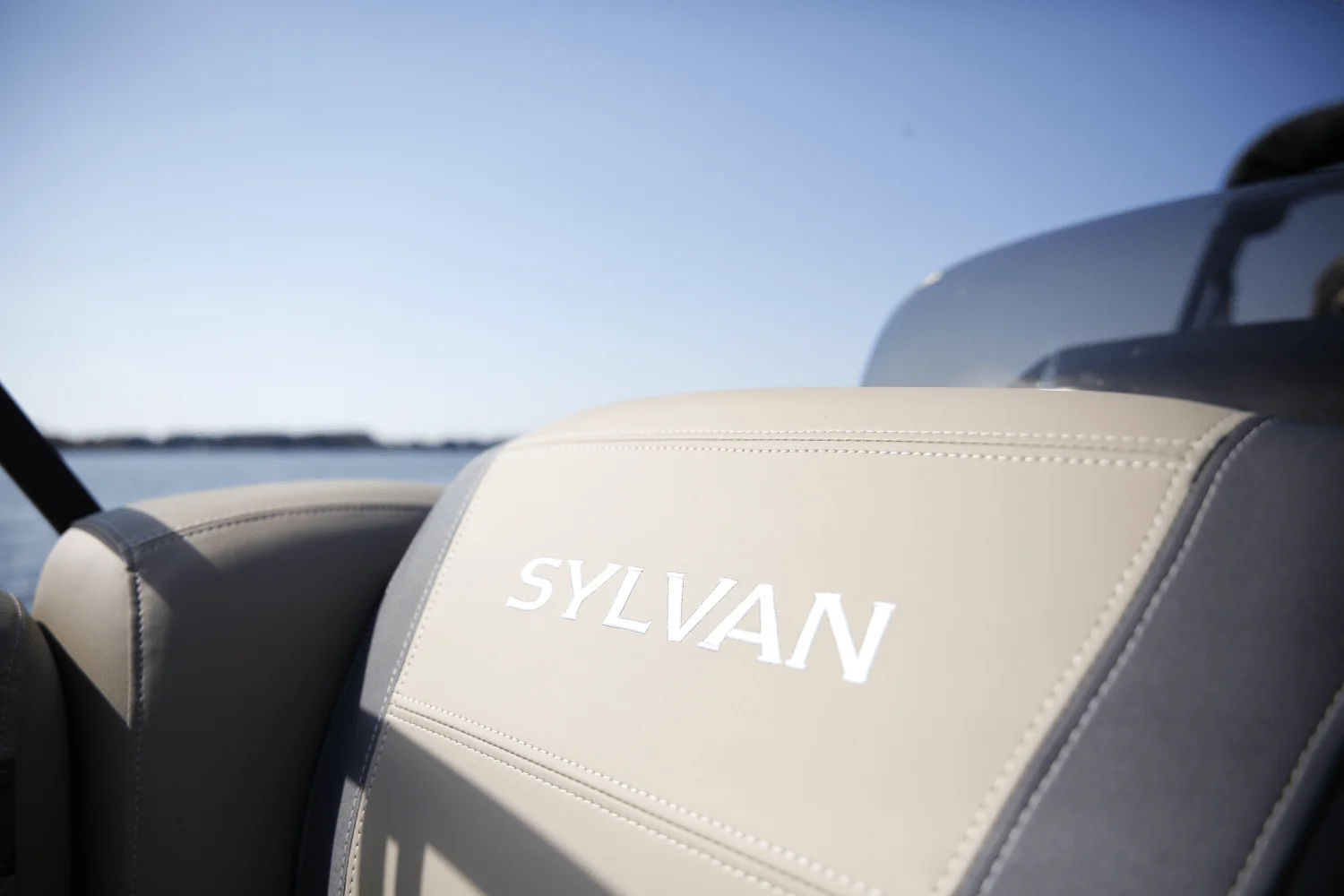 2026 Sylvan L3 RLZ  Image Thumbnail #4